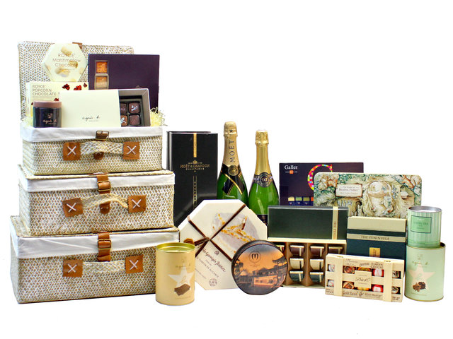 Wine n Food Hamper - Luxury Picnic Fine Wine And Chocolate Gift Hamper FH81 - L160858 Photo